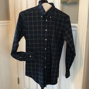 Brooks Brothers Regent Button-Down, No Iron Shirt Size Small, Navy Blue Plaid